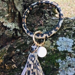 Bangle Keychain O ring Bracelet